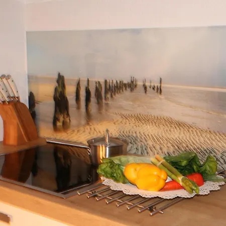 Casa vacanze Emilias Hues, Reethaus In Der Bucht Von Wismar Zierow