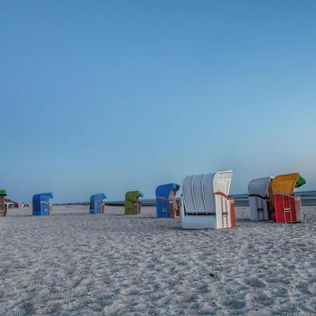 Emilias Hues, Reethaus In Der Bucht Von Wismar * Zierow